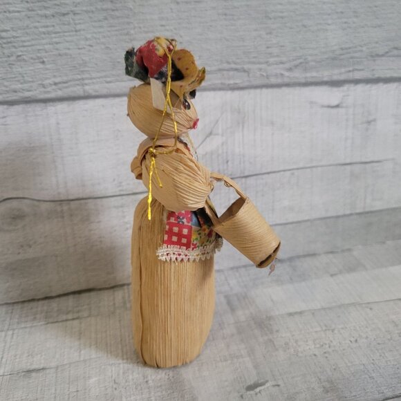 Set Of 3 Handmade Corn Husk Dolls With Red & Floral Accents - Picture 12 of 16